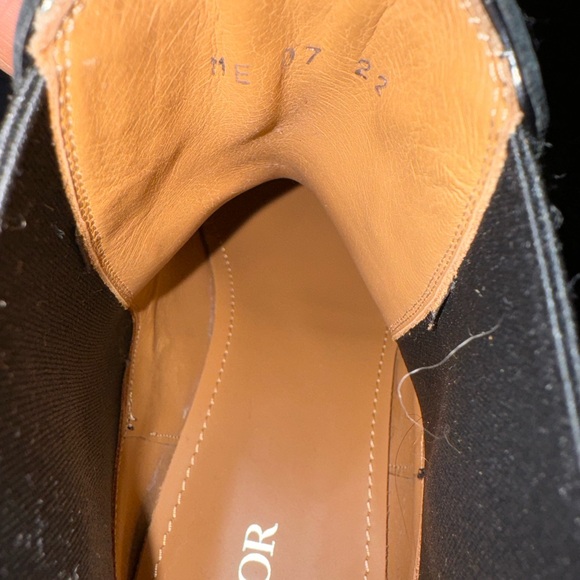 Dior Timeless Chelsea Boots - Picture 6 of 14